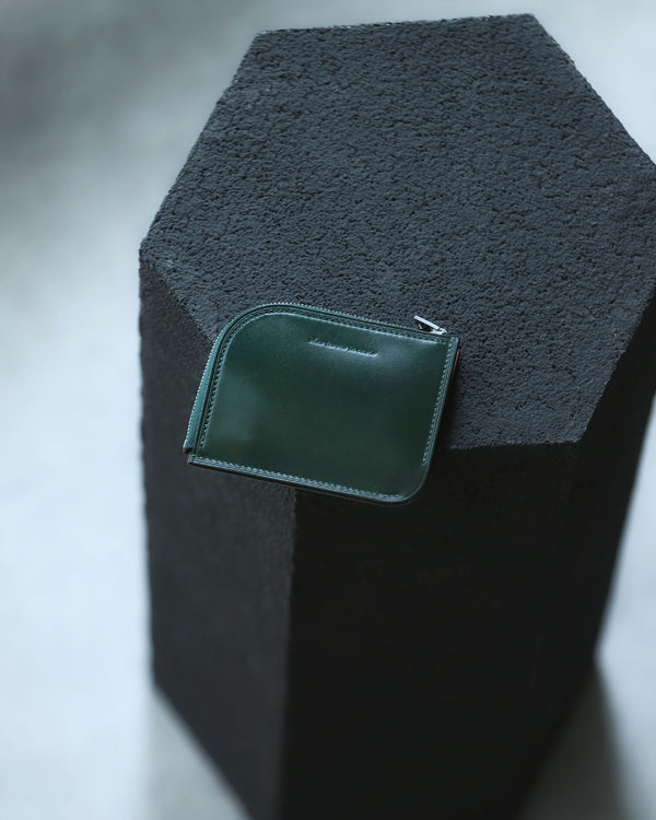 “Silence” / Lzip Half / Aniline Cordovan