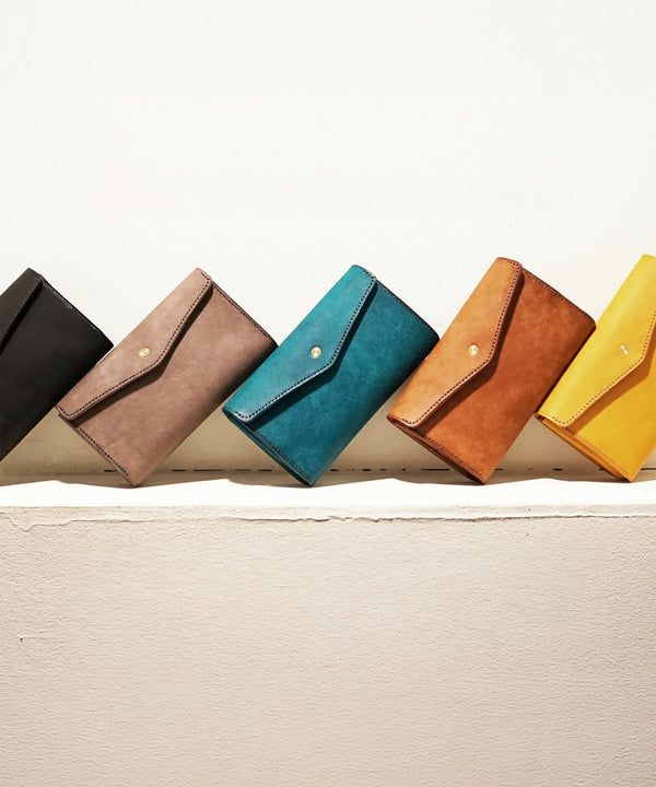 「カードが立つ/小銭が広がる」小さい長財布 stand up wallet GA/ graffi(スタンドアップウォレットGA/ グラフィー)