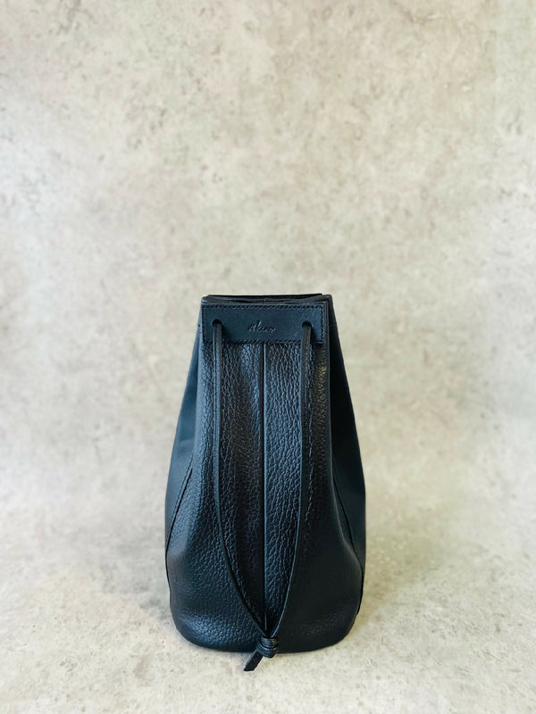 straight drawstring bag